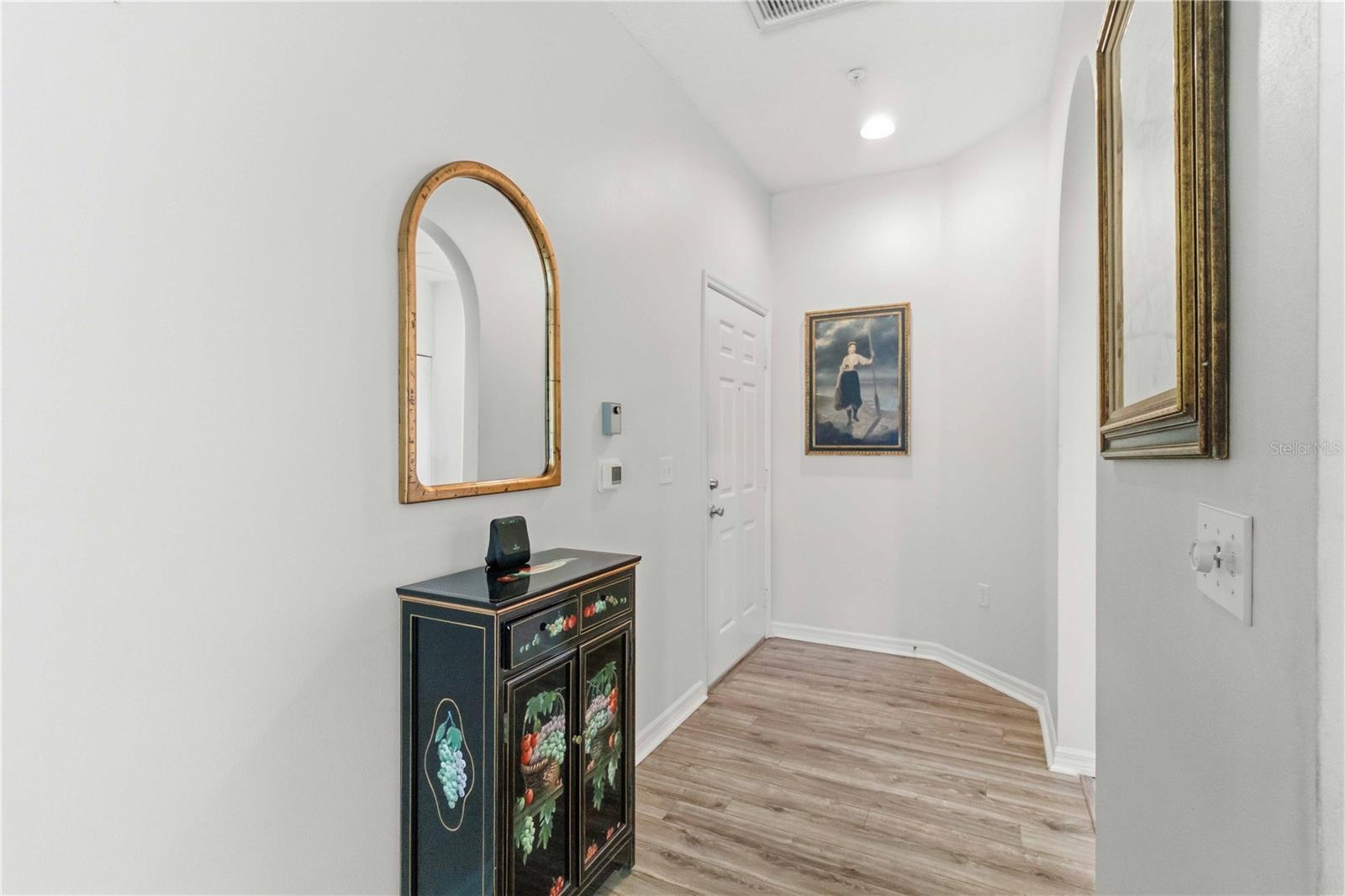 HERITAGE OAKS GOLF & COUNTRY CLUB - Residential