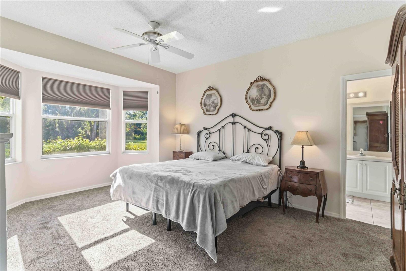 HERITAGE OAKS GOLF & COUNTRY CLUB - Residential