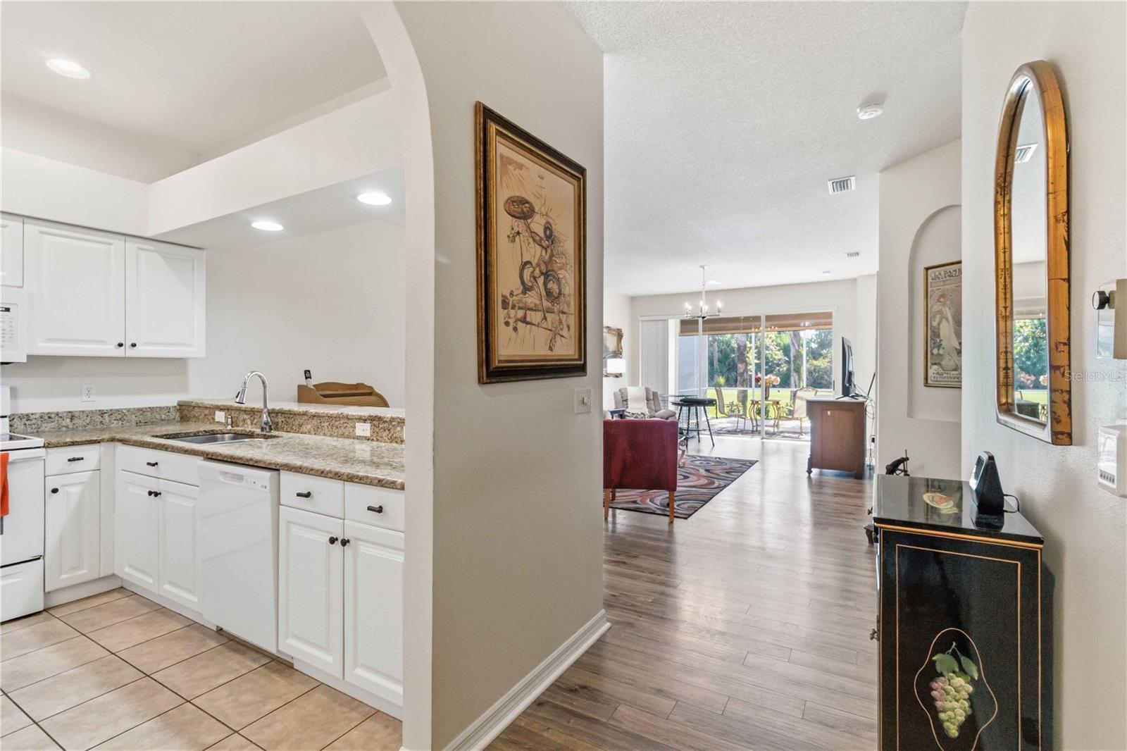 HERITAGE OAKS GOLF & COUNTRY CLUB - Residential