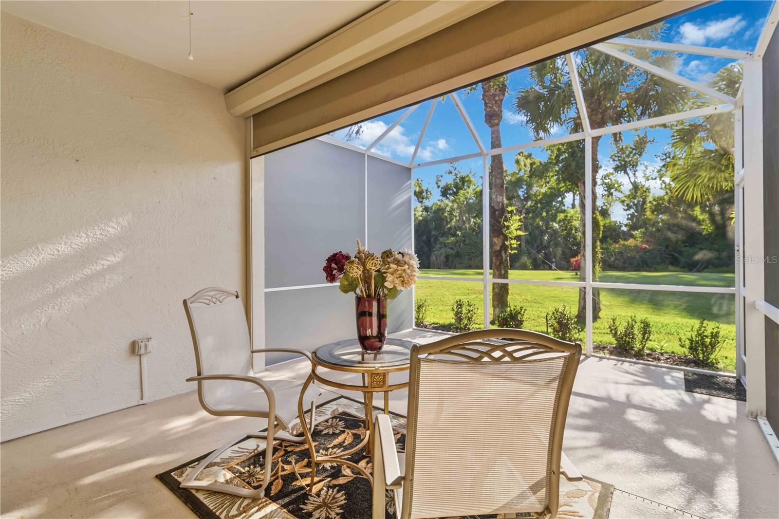 HERITAGE OAKS GOLF & COUNTRY CLUB - Residential