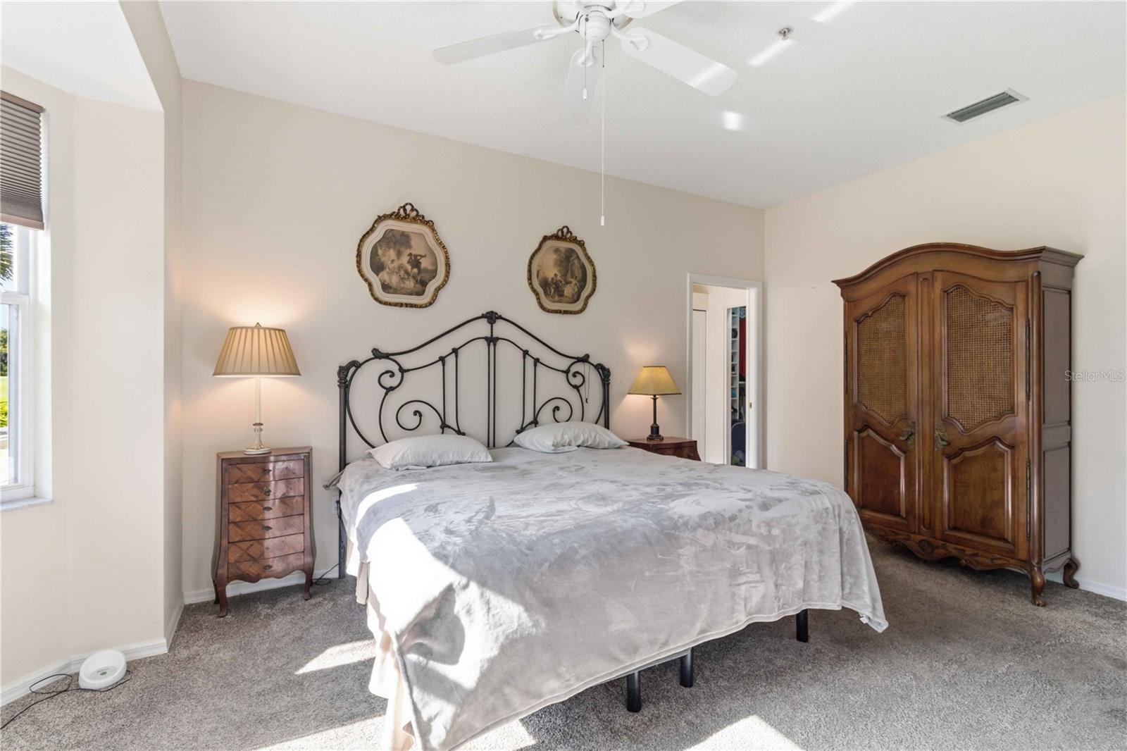 HERITAGE OAKS GOLF & COUNTRY CLUB - Residential