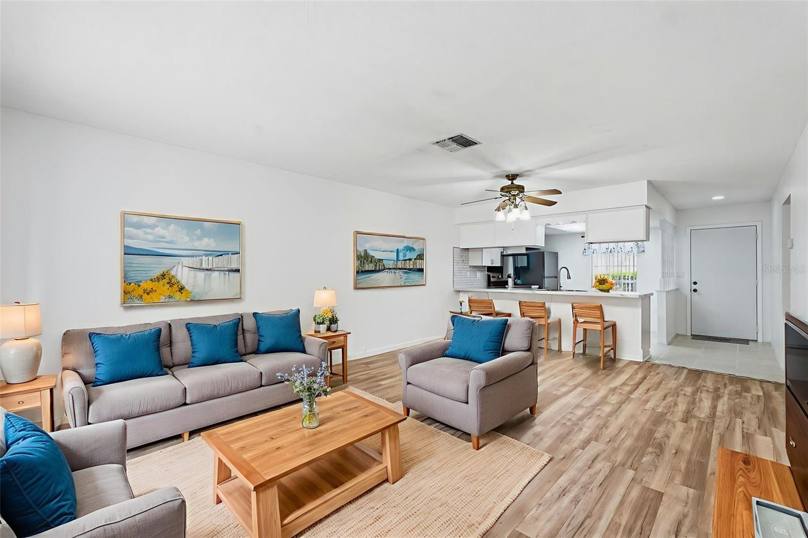 VILLAGE WOODS CONDO PH 02 - Residential