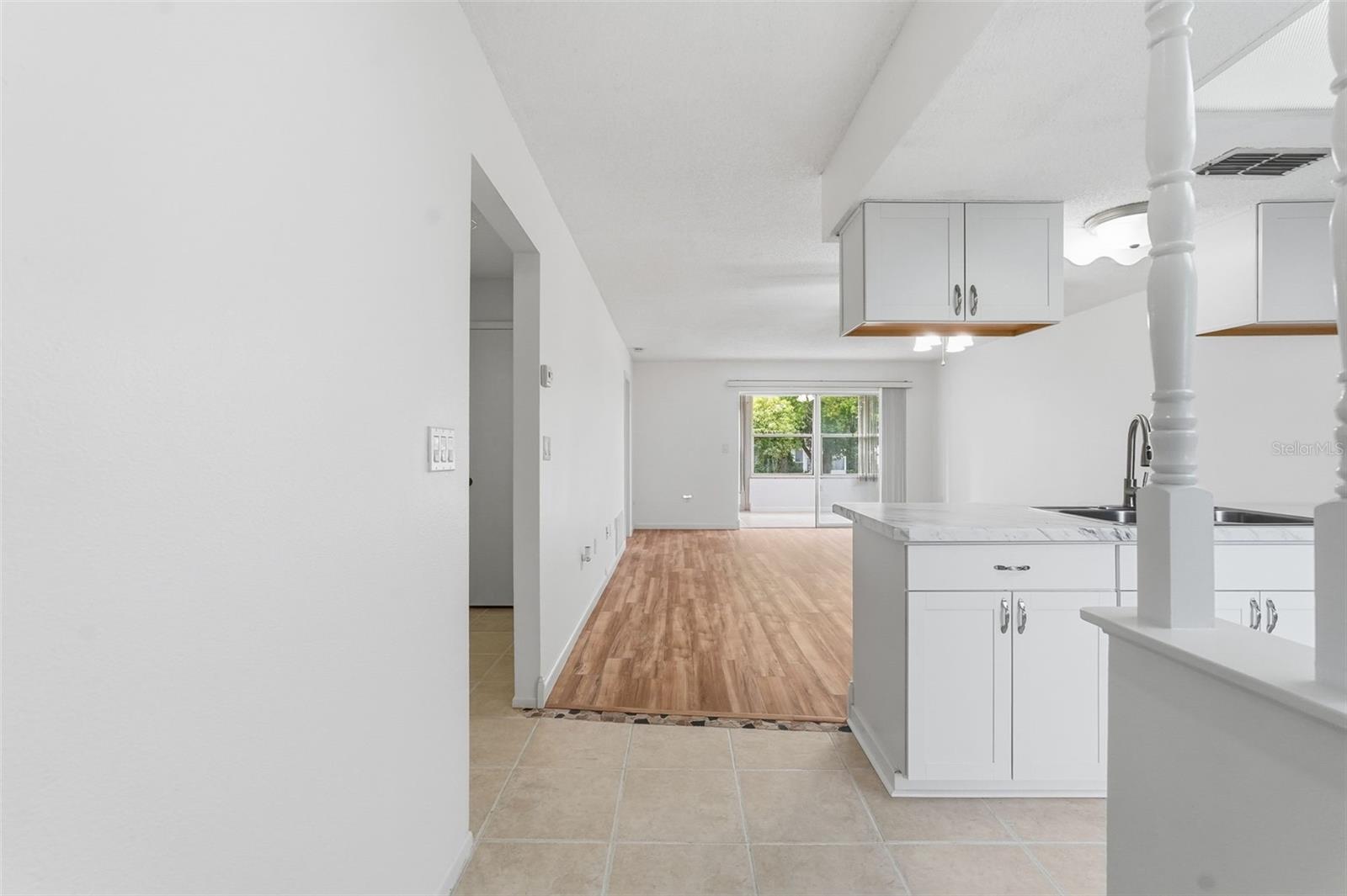 VILLAGE WOODS CONDO PH 02 - Residential