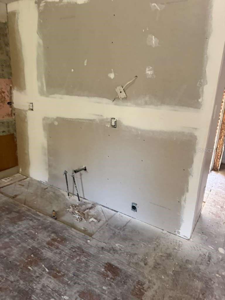 MAC JOHN - Residential