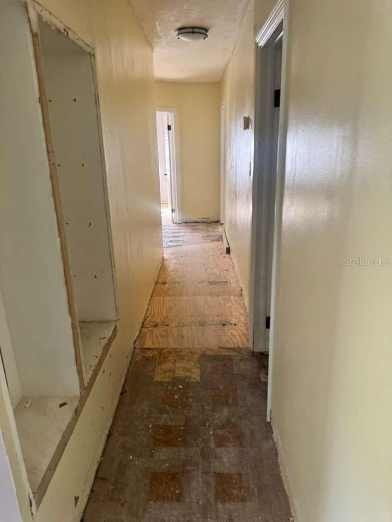 MAC JOHN - Residential