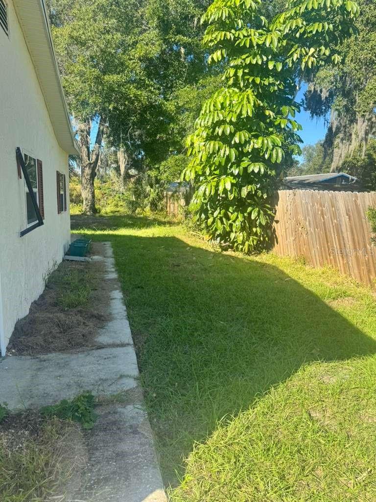 MAC JOHN - Residential