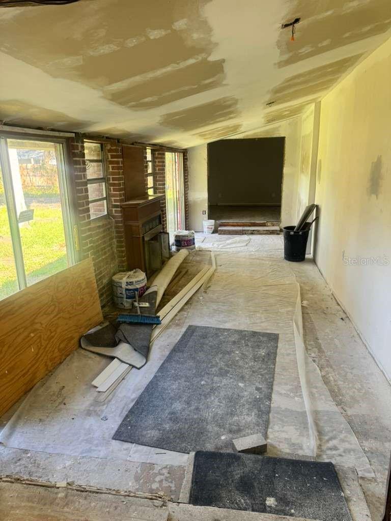 MAC JOHN - Residential