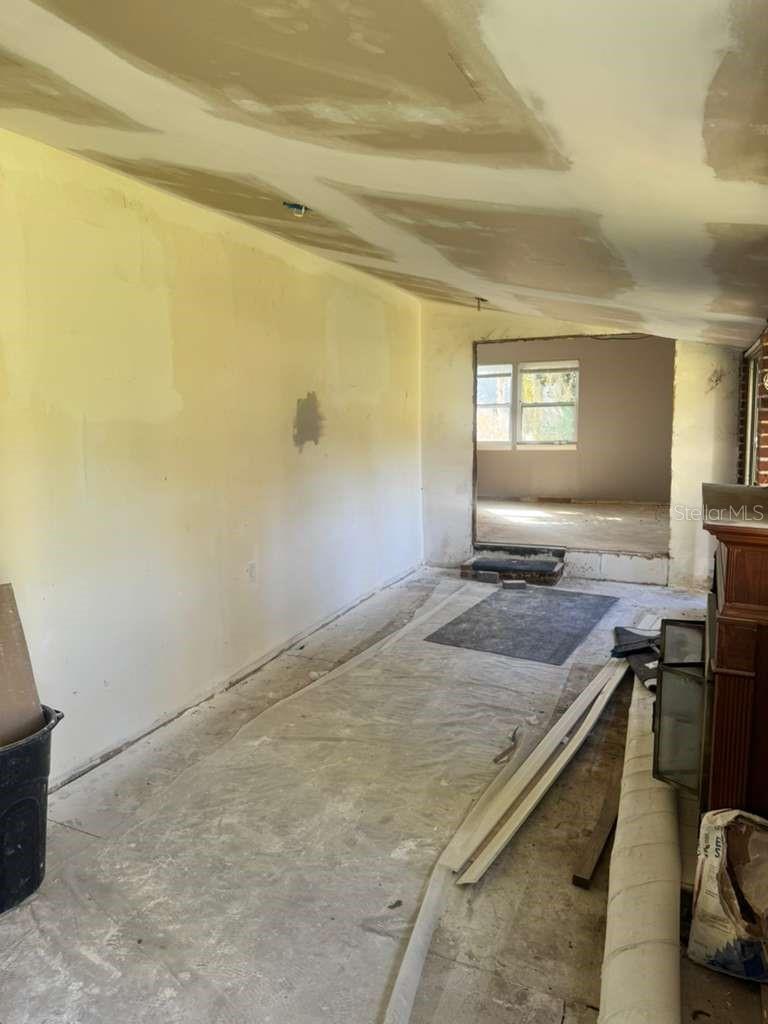 MAC JOHN - Residential