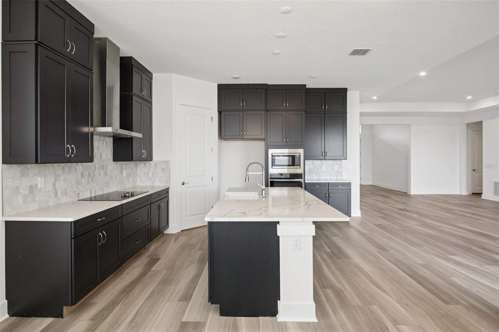 MIRADA PARCEL 1 - Residential