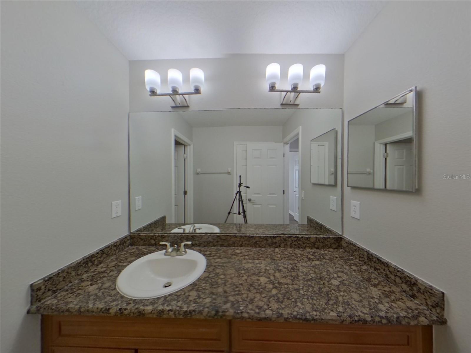 BELMONT PH 1A - Residential Lease