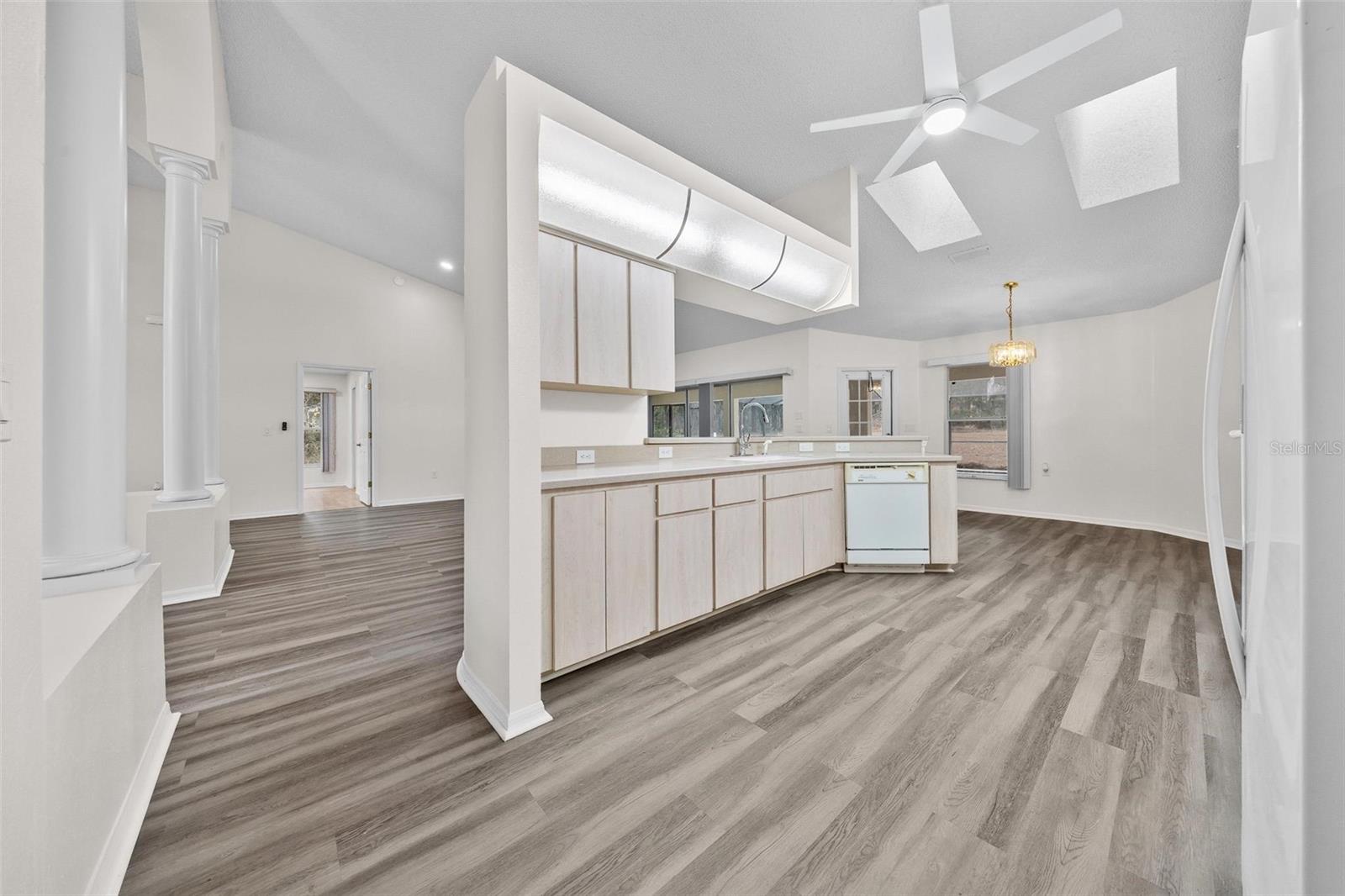 FRUITLAND PARK - Residential