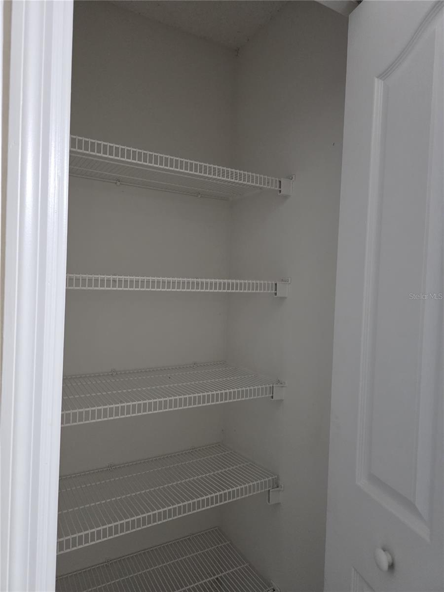 FRUITLAND PARK - Residential