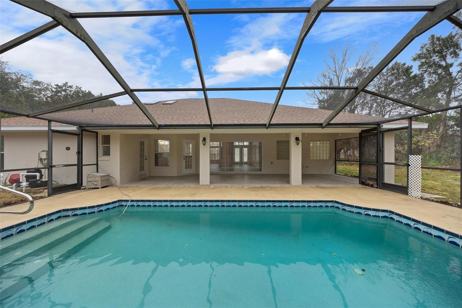 FRUITLAND PARK - Residential