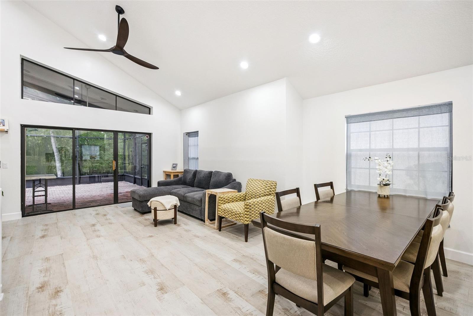 11272 PAPYRUS LANE