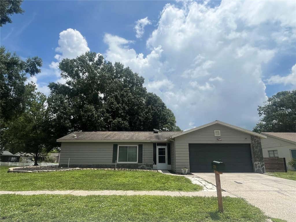 Photo of 12908 Leadwood Drive, Riverview, FL 33579 (MLS # TB8541197)