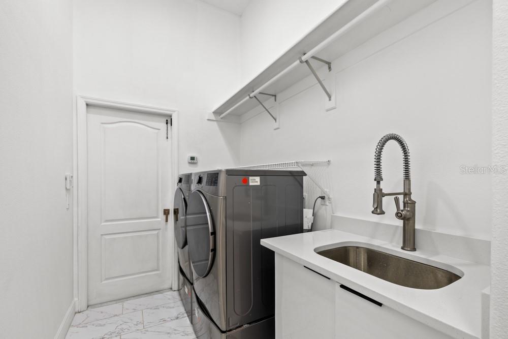 BRISTOL PARK PH 02 - Residential