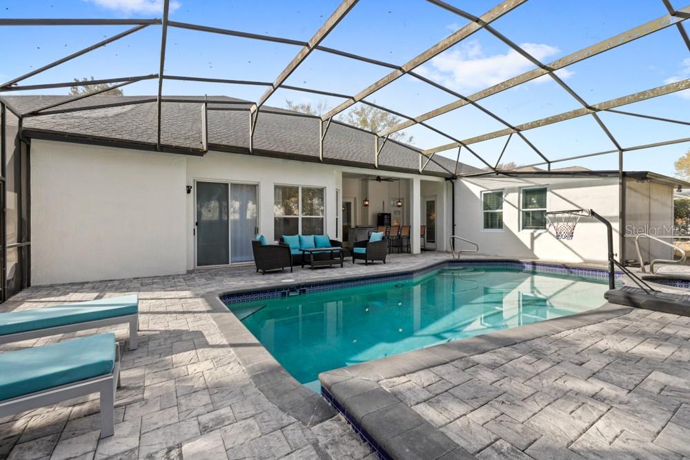 BRISTOL PARK PH 02 - Residential