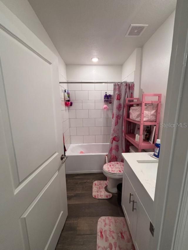 BERRY BAY SUB - Residential