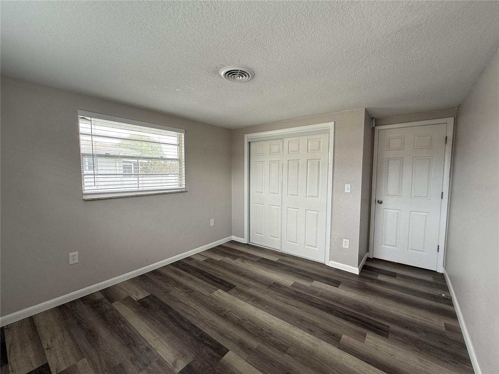 NOKOMIS - Residential Lease