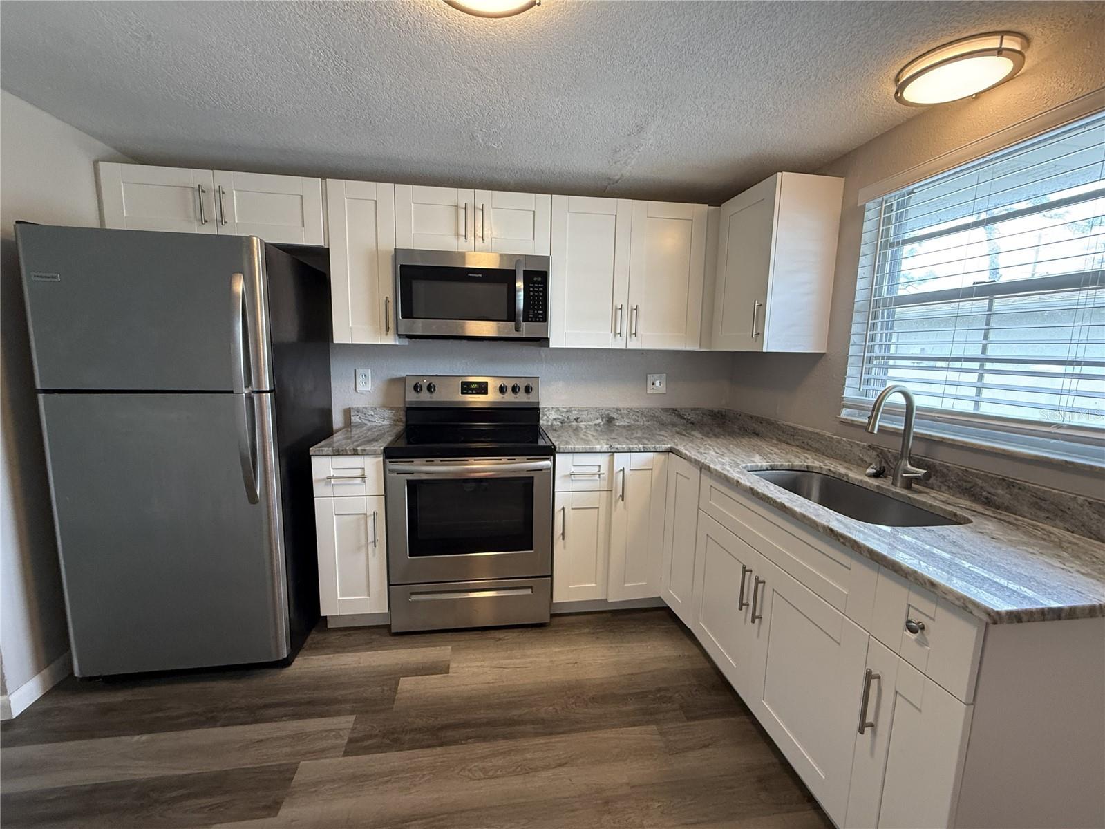 NOKOMIS - Residential Lease