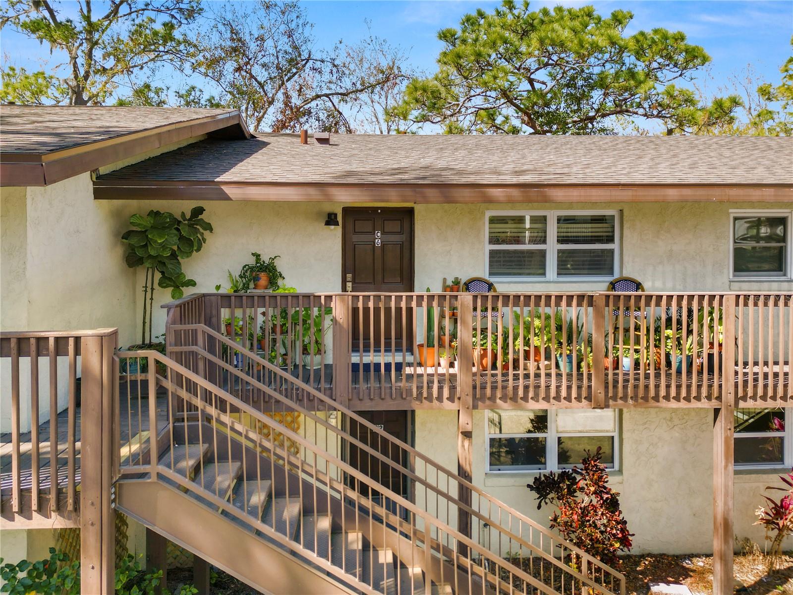Highly motivated seller! Looking for a great place to call home or an updated property to add to your investment portfolio? This 2 bedroom 1 bath unit in the Sandy Cove Condo community is for you. Remodeled in 2023 unit C-6 has no carpet, all stainless steel appliances, an open concept floor plan, walk in closet and a beautifully done bathroom with built in storage, and walk in shower. The layout of the home allows for dining at the breakfast bar, a generously sized living area and even space to work from home. Enjoy the beautiful weather on your private screened patio or down at the community pool. Conveniently located to I4, US Hwy 98, shopping, dining, medical facilities and the public Lake Gibson boat ramp. Condo Association replaced all roofs in 2024. Schedule your private tour today.