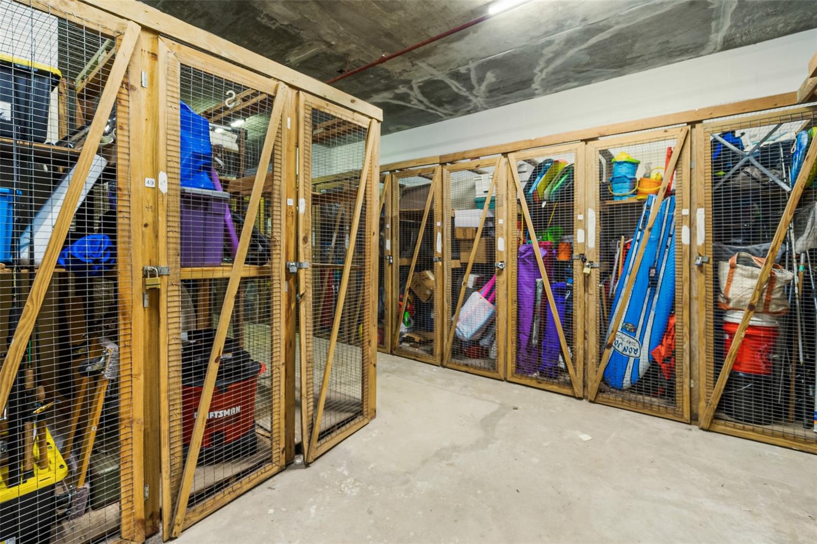 OCEAN FOUR - Residential