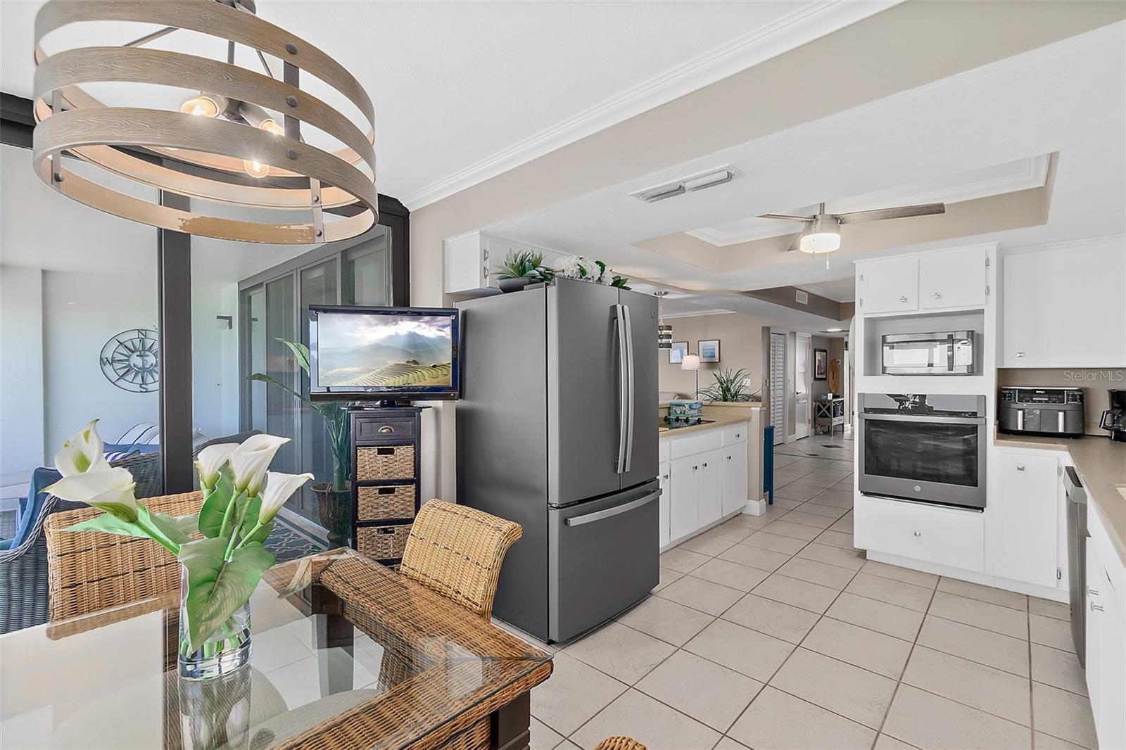 OCEAN FOUR - Residential