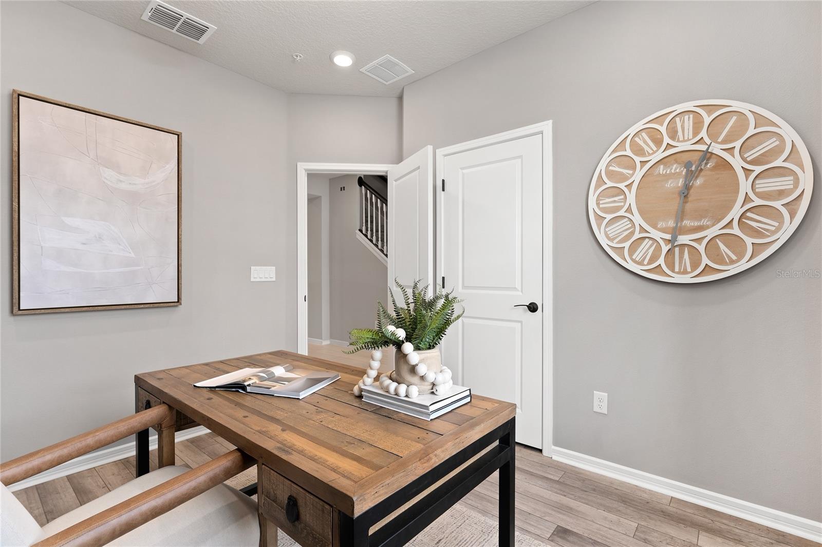 PARKSIDE TRAILS - Residential