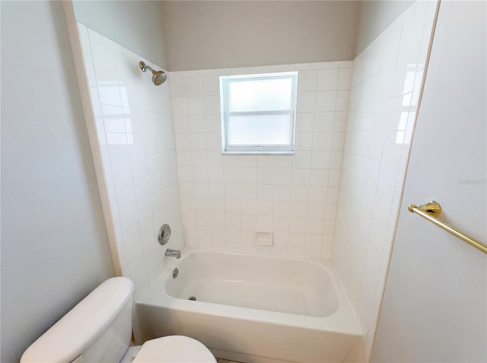 SIX MILE CREEK PH 04 - Residential