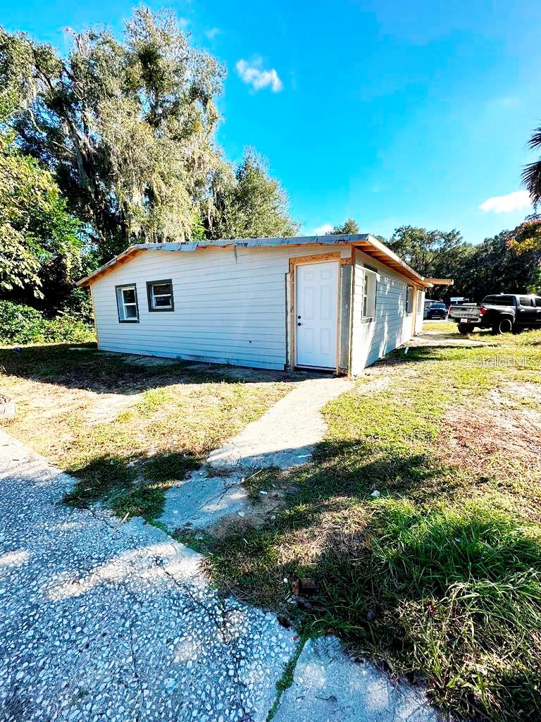VOLUSIA INVEST CO - Residential