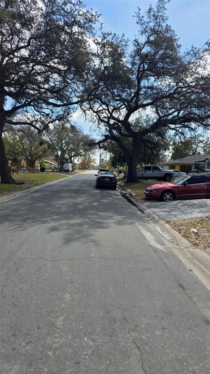 RICHARDSONS W E - Land