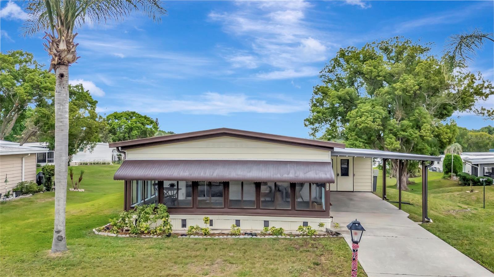 OAK GROVE VILLAGE CONDO - Residential