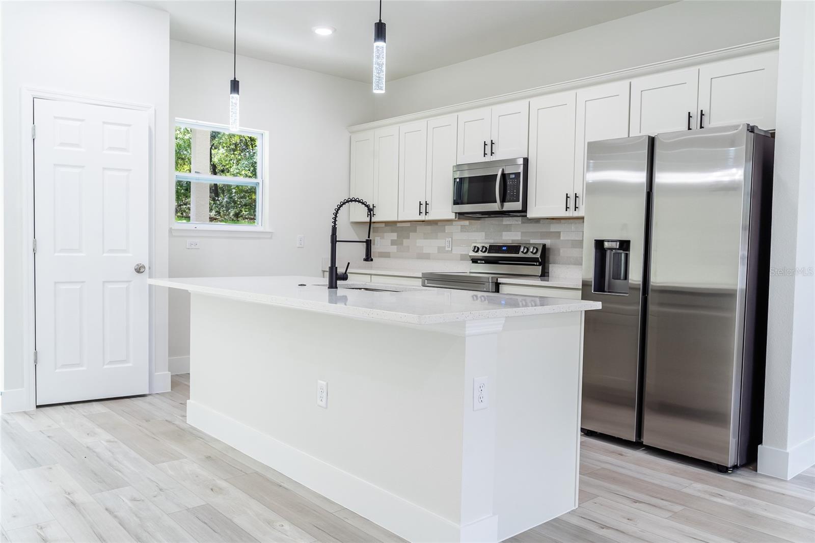 CITRUS SPGS UNIT 09 - Residential