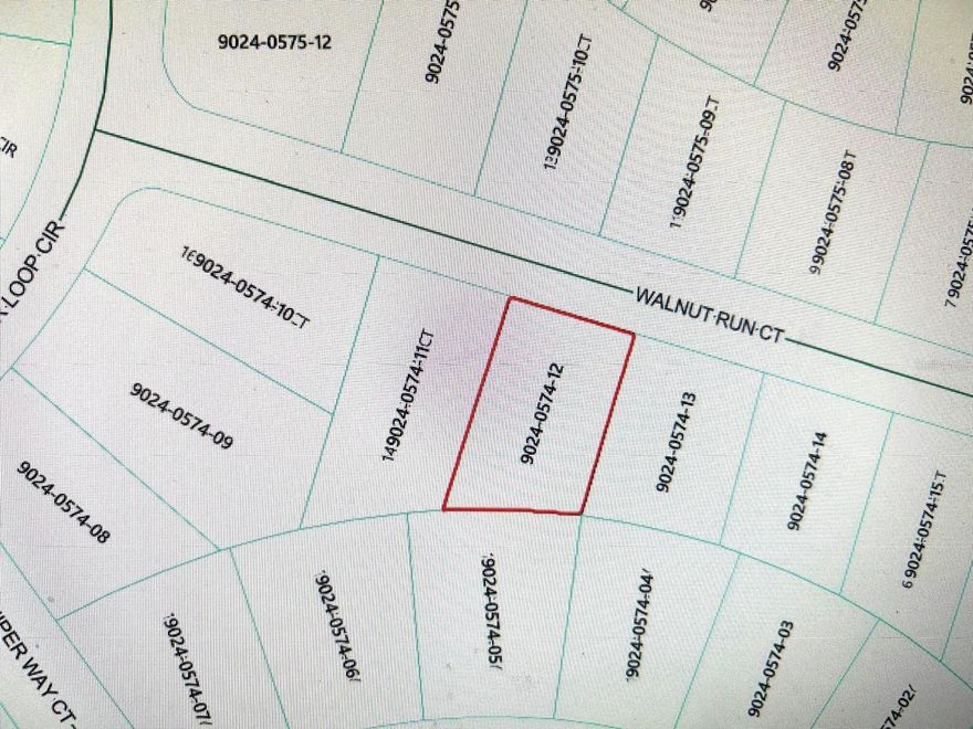 NO HOA! Discover an excellent opportunity to build in one of Southeast Ocala’s most desirable and steadily growing residential areas. This .23-acre lot offers a setting surrounded by established homes and new-construction activity.
Perfectly positioned for everyday convenience, this property places you within close proximity to Walmart, ALDI, Publix, Save-A-Lot, Walgreens, CVS, multiple restaurants, entertainment options, a walking trailhead, Jervey Gantt Park, several hospitals, emergency rooms, and urgent care facilities. Whether you’re running errands, enjoying the outdoors, or accessing essential services, everything you need is within reach.
The location offers a chance to own your slice of Florida just to experience the lifestyle of Florida living, and accessibility without the hassle. 

Your slice of paradise awaits. Choose your next homesite and start building the lifestyle you’ve been dreaming of.