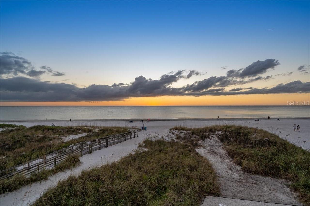 BLUE SHELL CONDO - Residential Lease