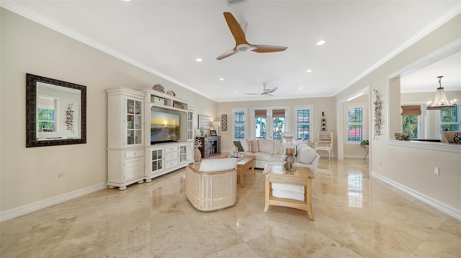 NORTH POINT HARBOUR UNIT ONE - Residential