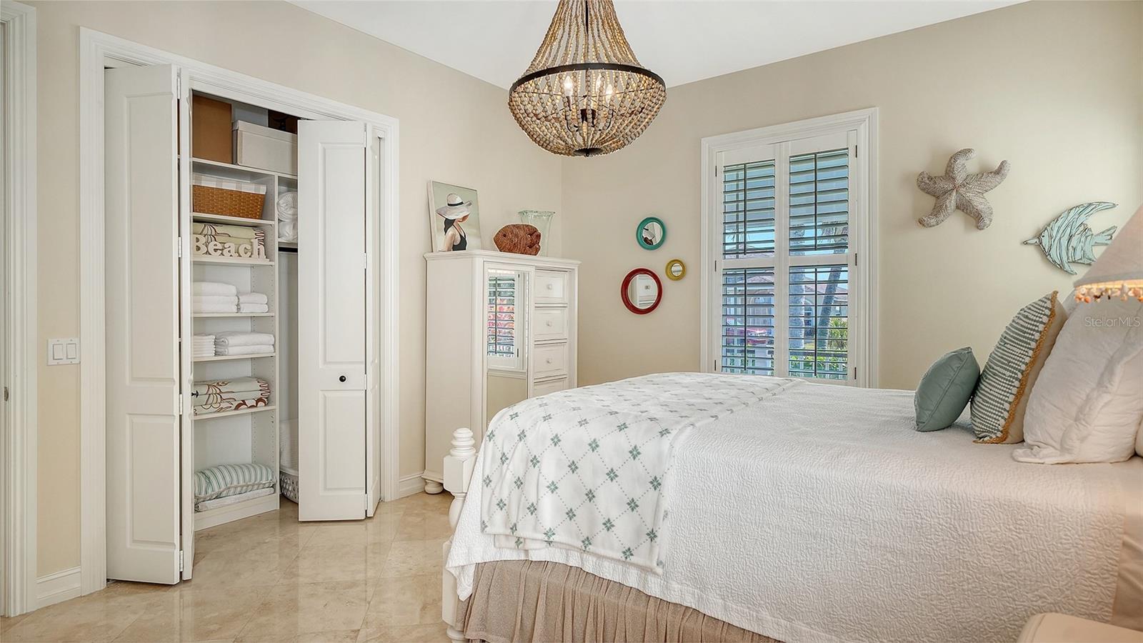 NORTH POINT HARBOUR UNIT ONE - Residential