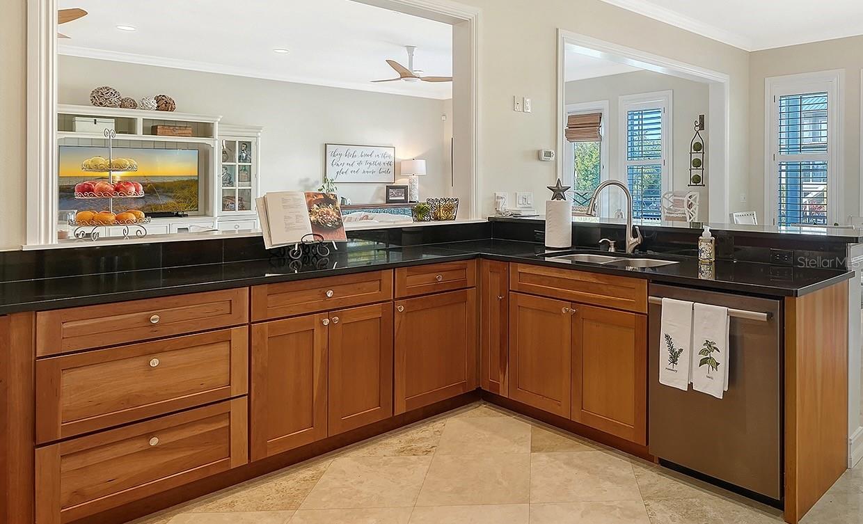 NORTH POINT HARBOUR UNIT ONE - Residential