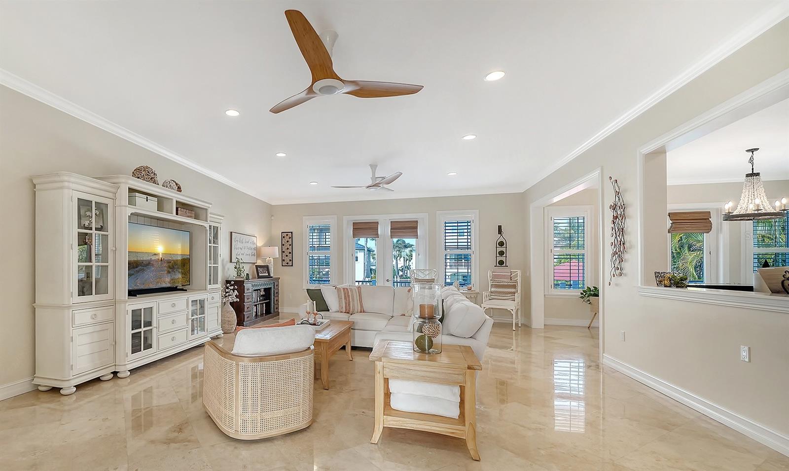 NORTH POINT HARBOUR UNIT ONE - Residential