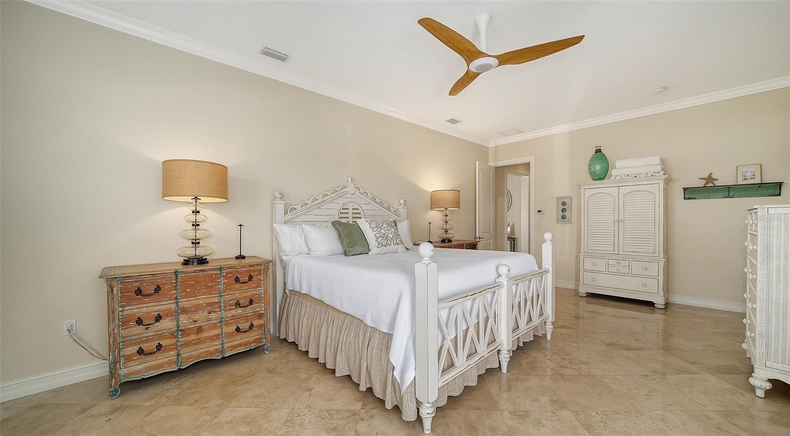 NORTH POINT HARBOUR UNIT ONE - Residential