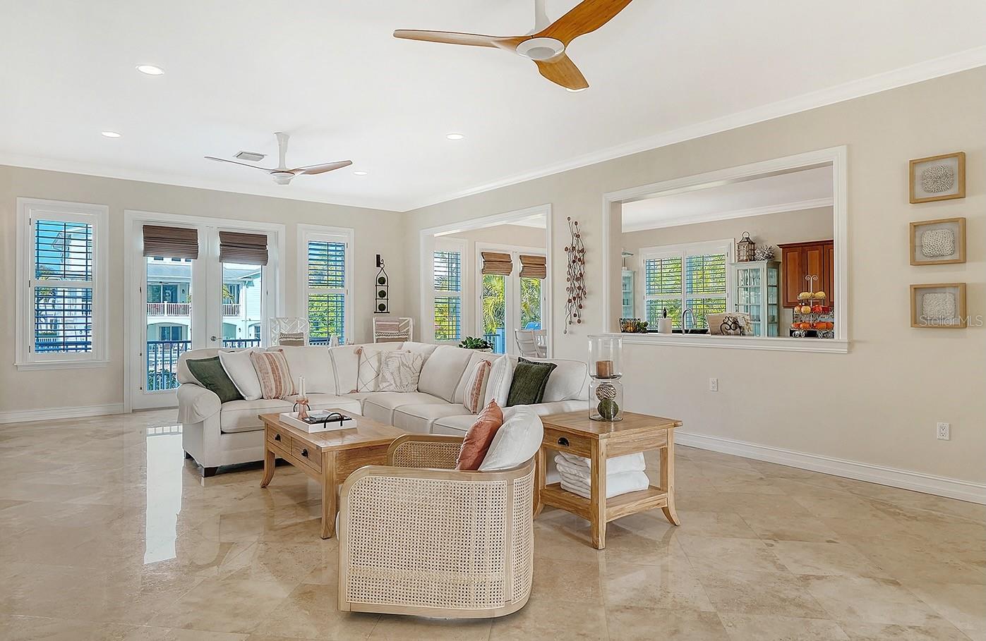 NORTH POINT HARBOUR UNIT ONE - Residential