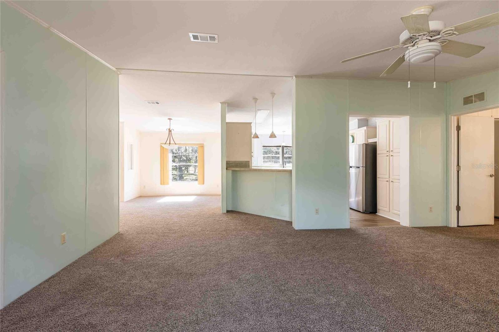 LEISURE RETREATS - Residential