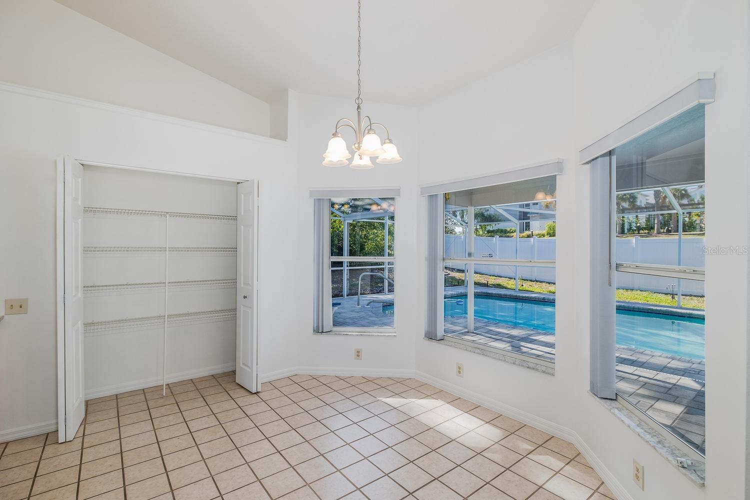 THE ESTATES - Residential