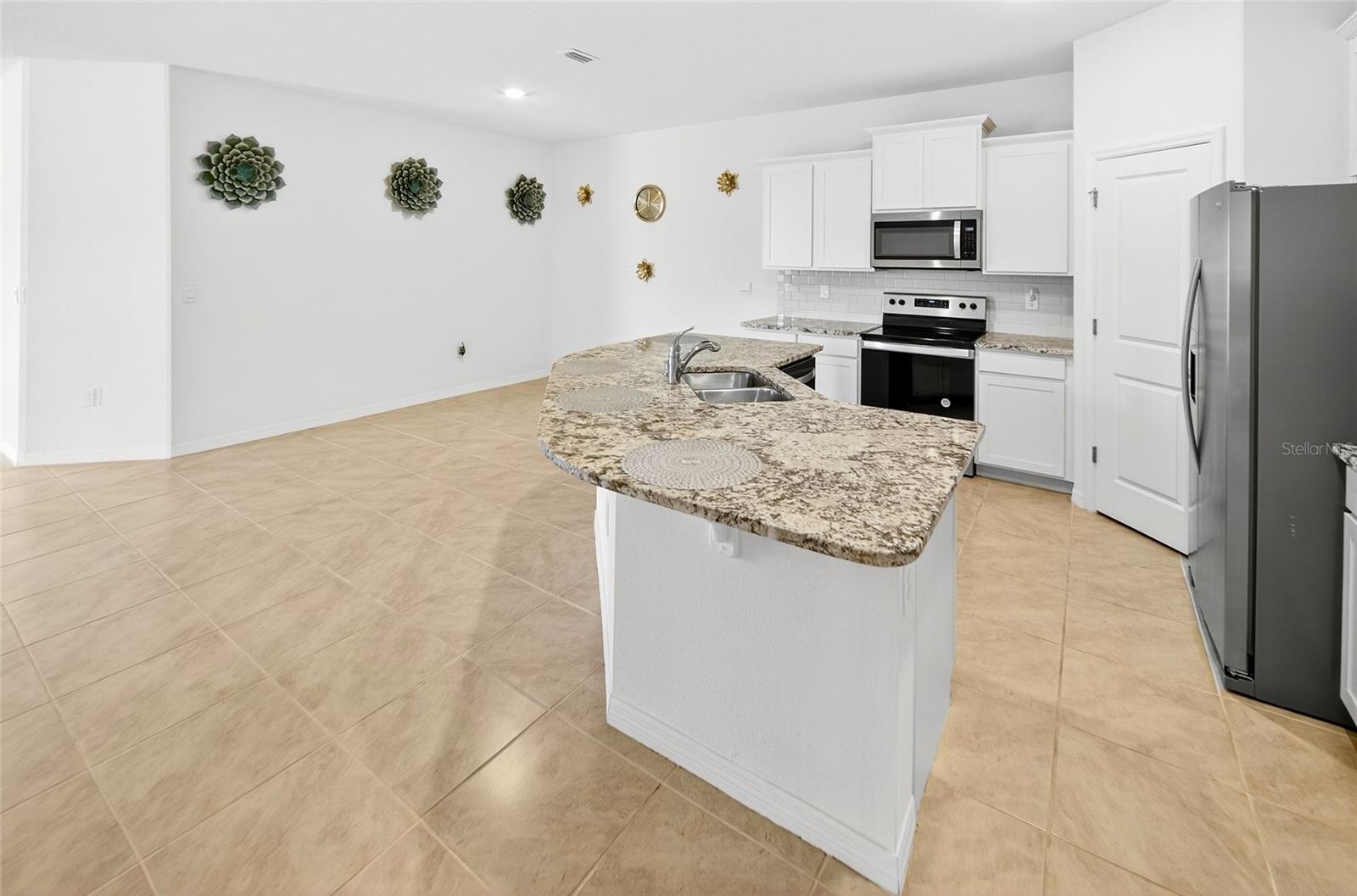 OCALA PRESERVE PH 13 - Residential Lease