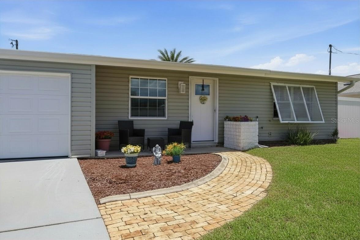 Search Properties for Sale 2 201 E TARPON BLVD NW