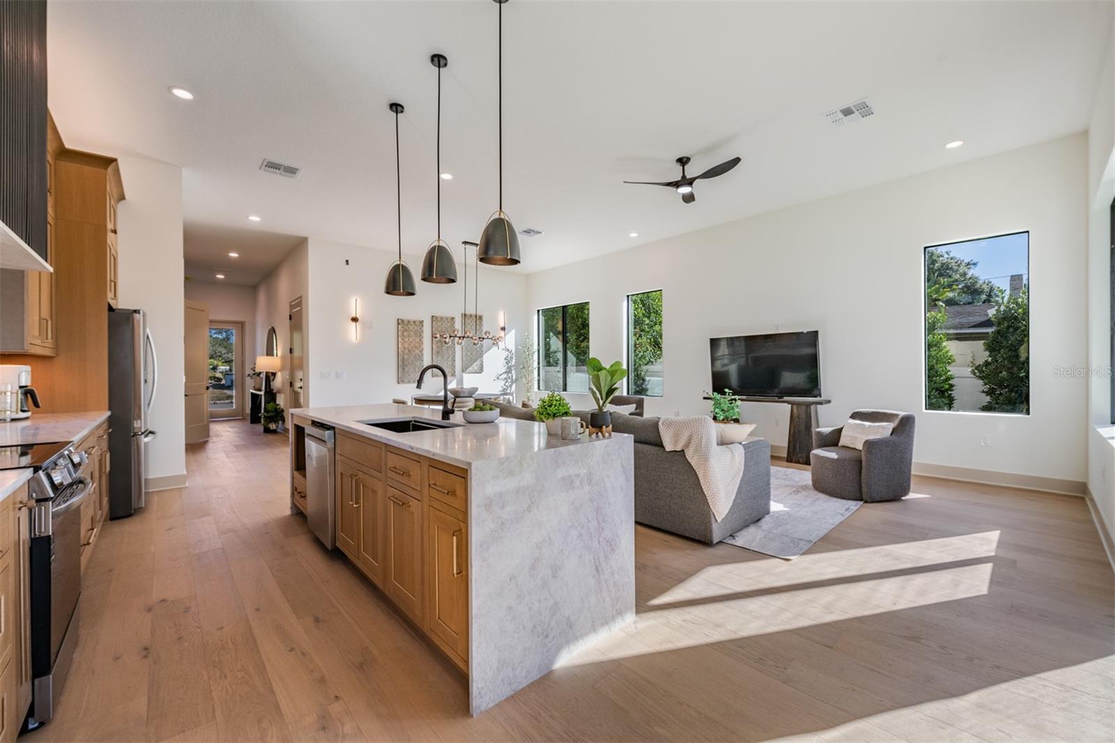 PICKRON SUB - Residential