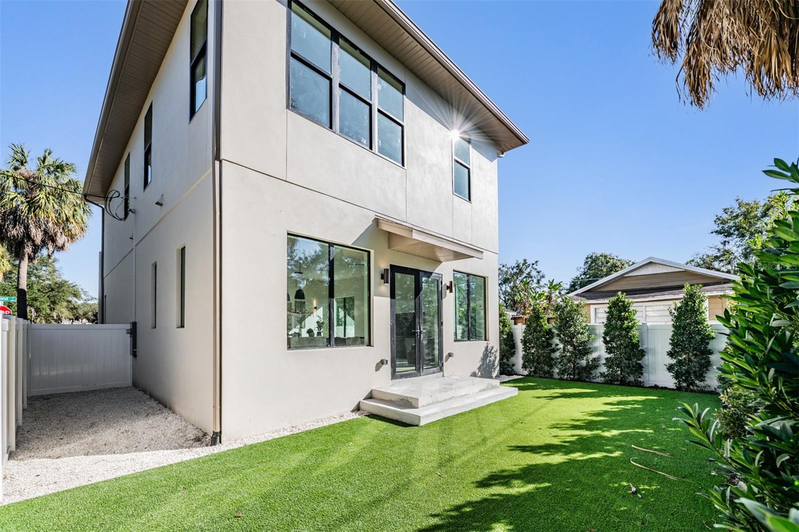 PICKRON SUB - Residential