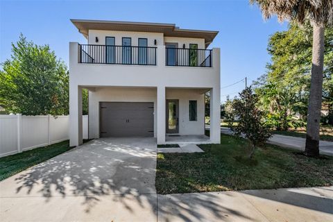 Photo of 3304 N Highland Avenue, Tampa, FL 33603 (MLS # TB8462054)