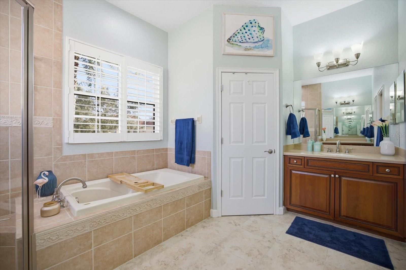 VENETIAN GOLF & RIVER CLUB - Residential