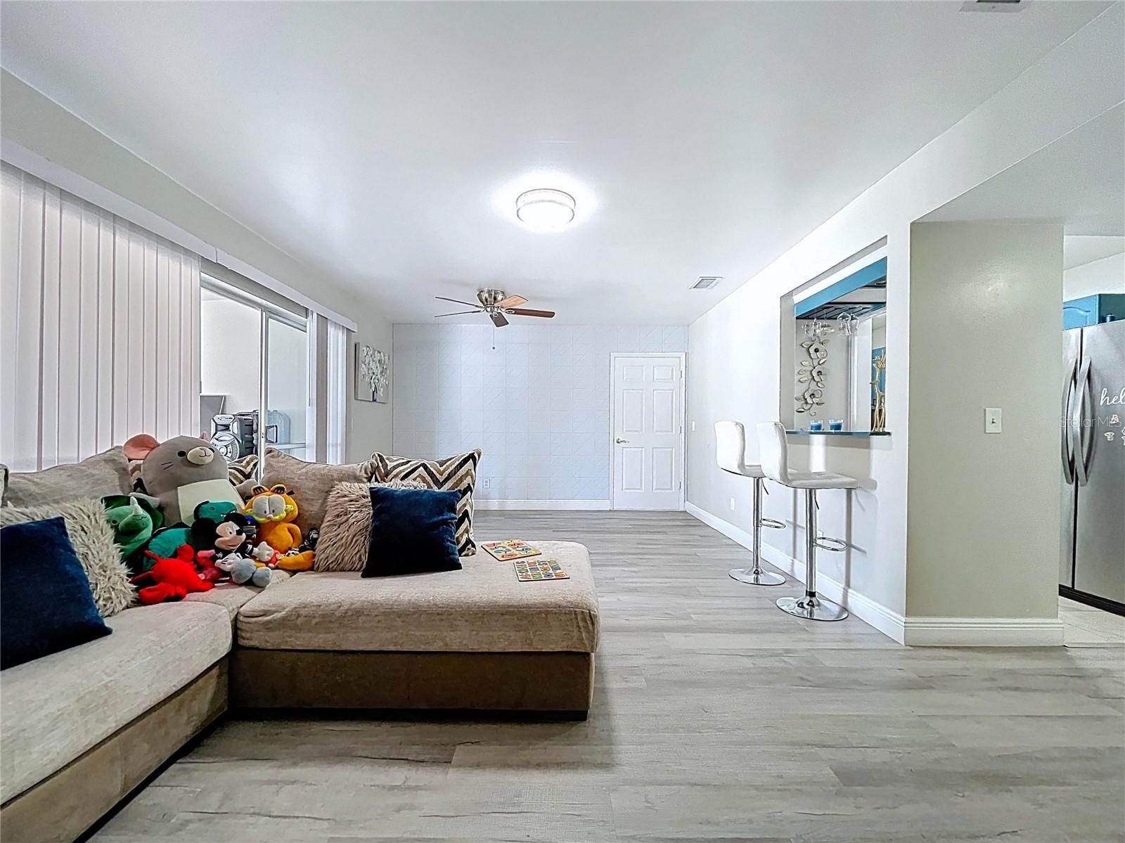 TOWN N COUNTRY PARK UN 14 - Residential